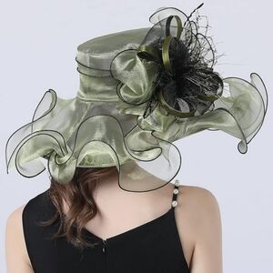 NWT Green & Black Large Kentucky Derby Hat. One Size.